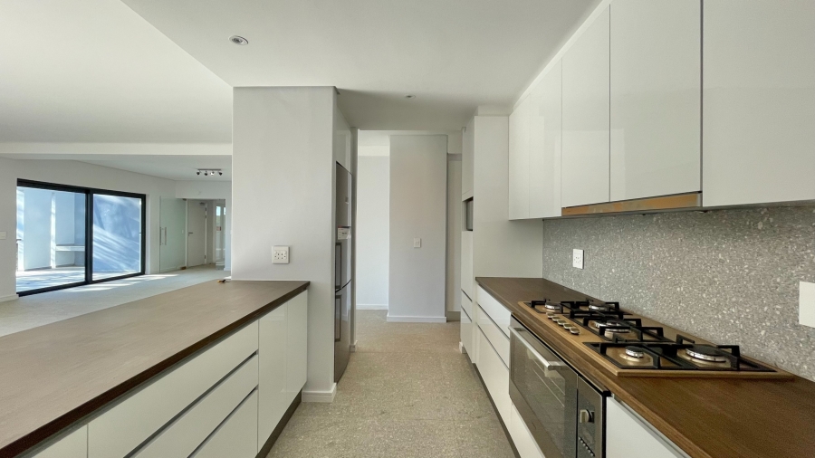 3 Bedroom Property for Sale in Stuarts Hill Western Cape